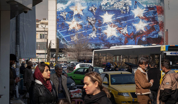 ترامب: يتحدث عن 