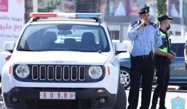 الشرطة تقبض على متهم بـ50 سرقة في رام ال...