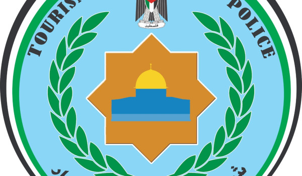 الشرطة تقبض على شخص بحوزته قطعة أثرية في...