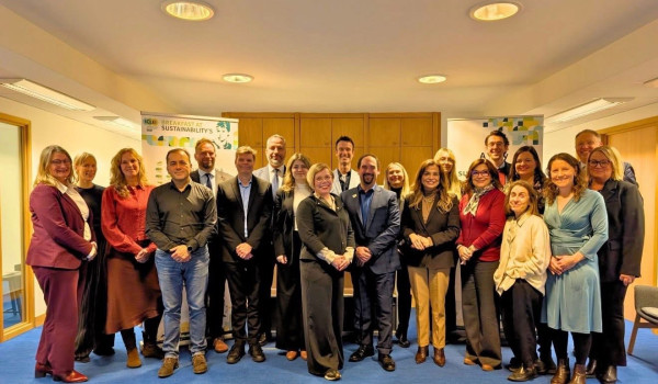 بلدية بيت لحم تشارك في لقاء أوروبي حول ا...