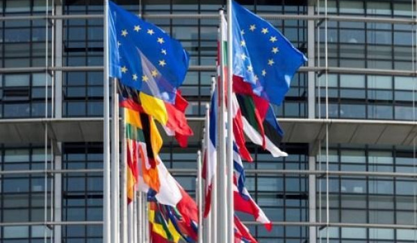 أوروبا تبحث دفاعاً موحداً 