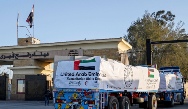 القناة 12 العبرية: تسعى دولة الإمارات لت...