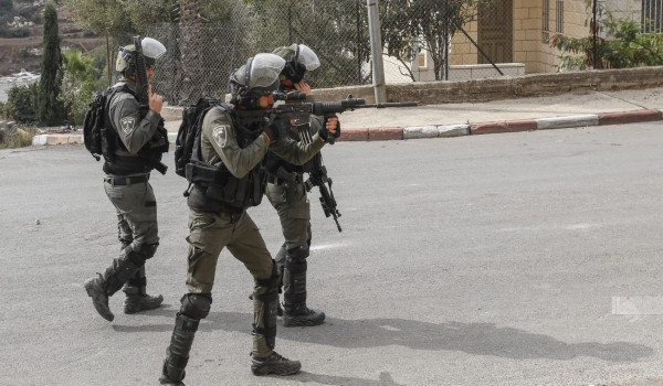 مستعمرون يهاجمون أهالي بلدة قصرة جنوب نا...