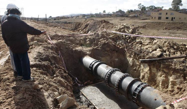 رئيس بلدية خان يونس: 85% من شبكات المياه...