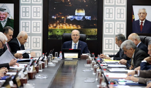 مجلس الوزراء يقر صرف الرواتب قبل رمضان و...