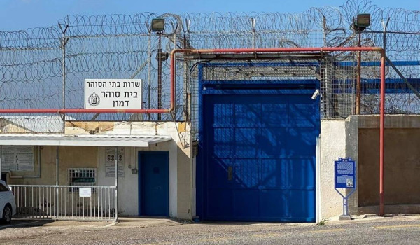 هيئة الأسرى: أم وابنتها ترويان عذاب الاع...