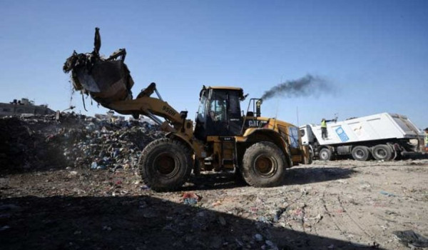 “الأونروا” تعلن جمع 5000 طن من النفايات ...