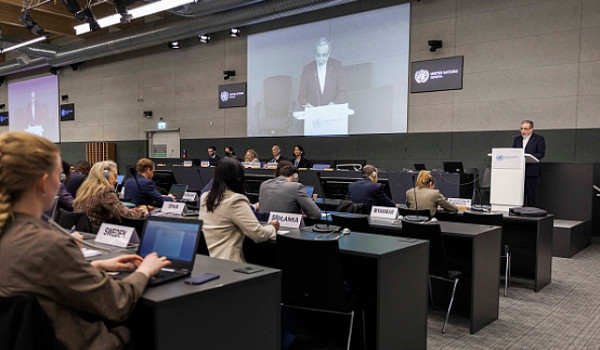 لا اختراق في جنيف: تشدد أميركي مقابل مرو...