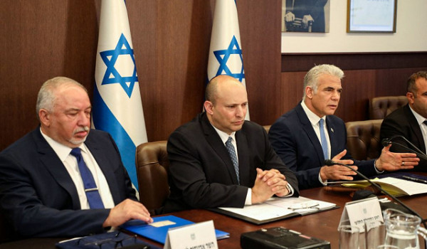 خلافات ومنافسة بين أحزاب المعارضة مقابل ...