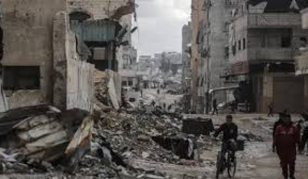 الجيش الإسرائيلي ينفذ 7 غارات جوية ويطلق...