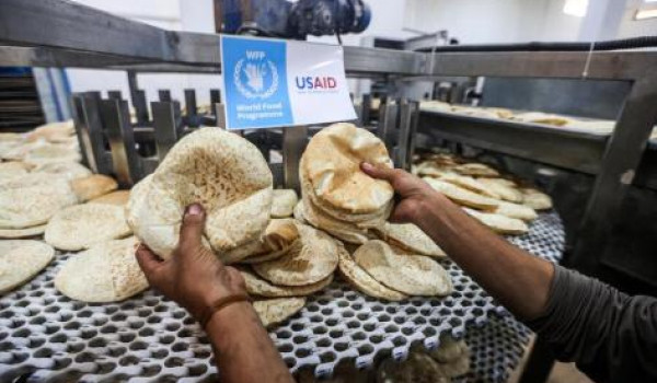 مخابز غزة تؤكد استمرار بيع الخبز المدعم ...