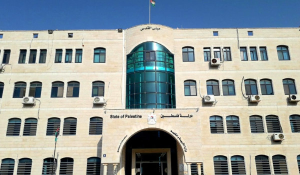 التربية: تعليق الدوام الوجاهي في جميع ال...