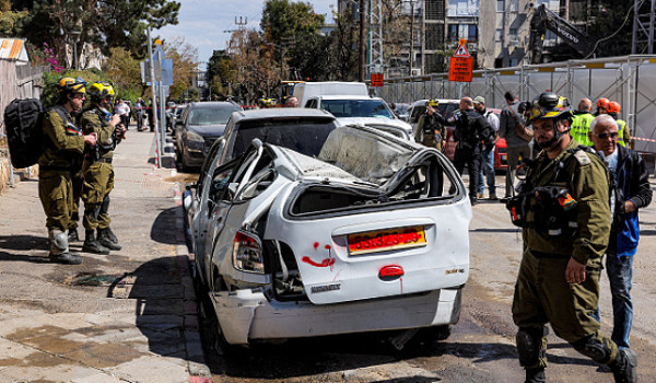 هجوم صاروخي على إسرائيل وغارات على طهران...