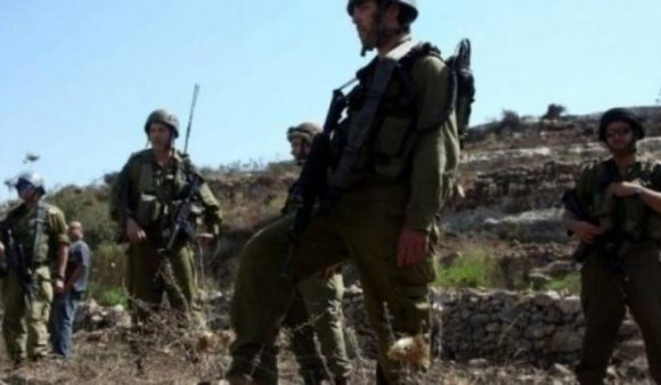 مستعمرون يعتدون على مواطن وابنته في قصرة...