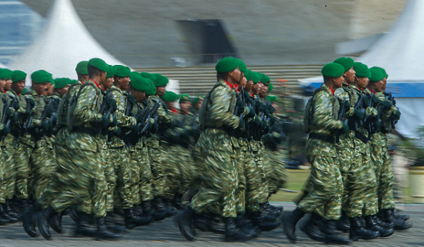 إندونيسيا تعلق نشر قواتها في غزة بسبب ال...