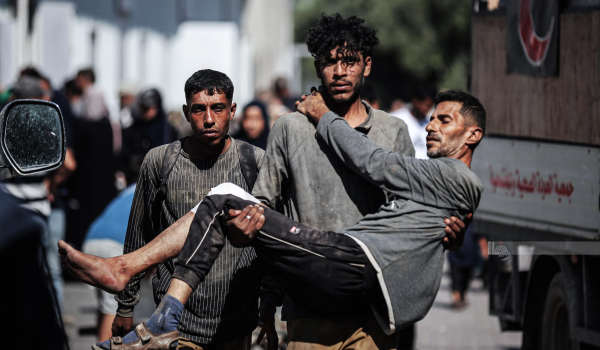 إصابة طفلين برصاص الاحتلال شرق مخيم المغ...