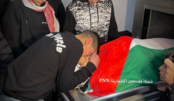 تشييع جثمان الشهيد الطفل آدم دهمان في مخ...