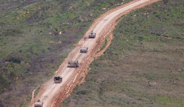 إسرائيل تتعزم إبقاء قواتها في جنوب لبنان...