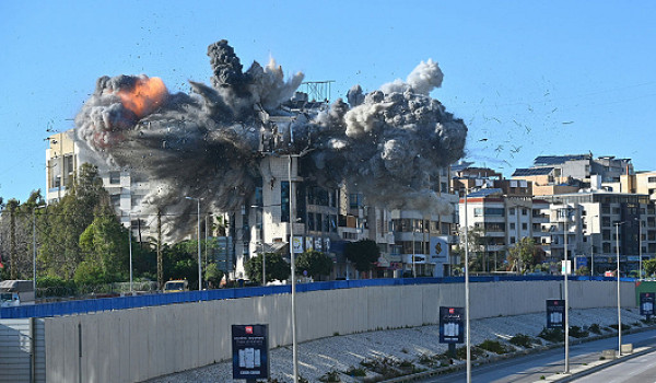 تصاعد الهجمات الإسرائيلية وتكثيف القصف ع...