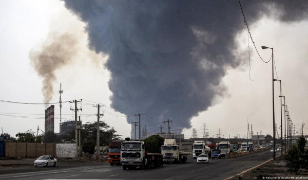 غارات عنيفة تستهدف أحياءً سكنية في طهران...