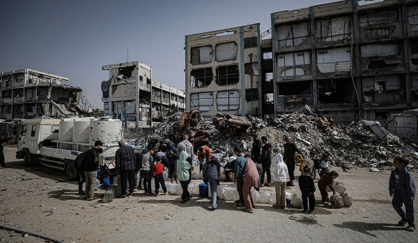 غزة: شهيد وجرحى بغارة على مركبة مع تواصل...