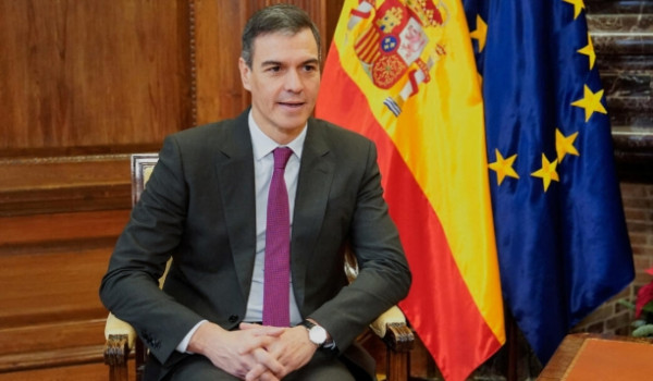 بسبب موقفه الصارم ضد الحرب على ايران..ال...