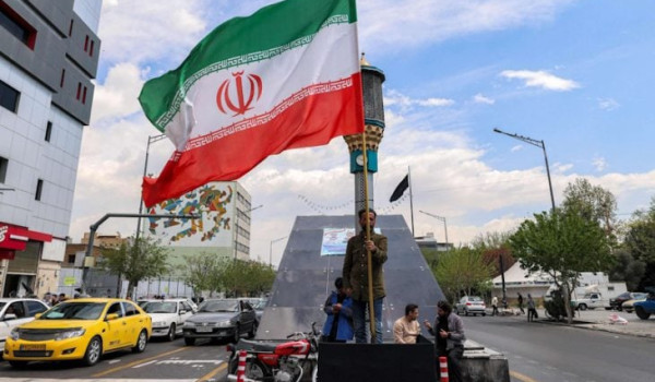 دبلوماسي إيراني: جهود باكستان لوقف الحرب...