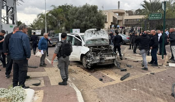 إصابة خطيرة جراء انفجار واشتعال سيارة في...