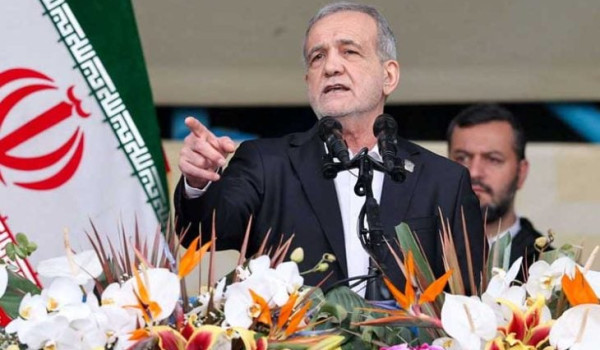 الرئيس الإيراني: 14 مليون إيراني تطوعوا ...