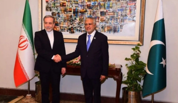 وساطة باكستانية 