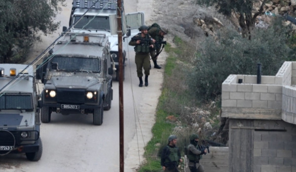 قوات الاحتلال تقتحم بيت فجار جنوب بيت لح...