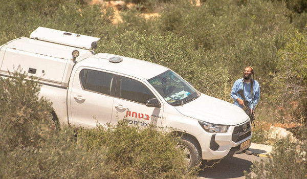 شهيد خلال التصدي لمستوطنين شرق طوباس واخ...