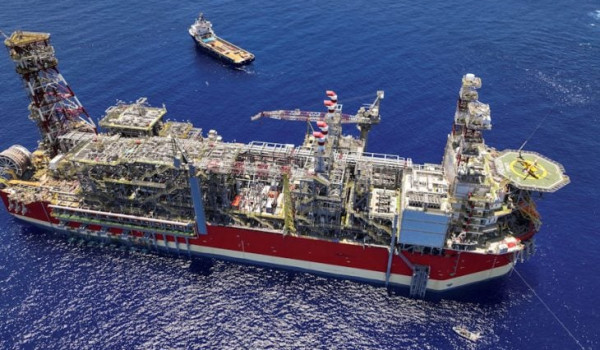 إسرائيل توجه باستئناف العمليات في حقل كا...