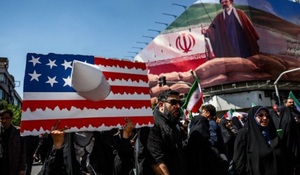 إيران تعلن مقتل أكثر من 3000 شخص وتقول إ...