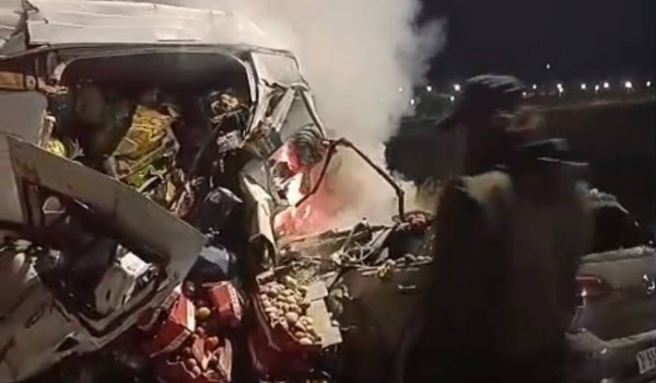 مصرع خمسة مواطنين جراء حادث سير جنوب ناب...