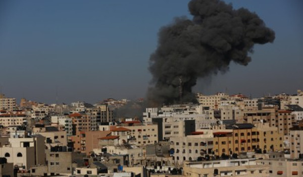 3 شهداء وتدمير مبانٍ سكنية وتجمع مولدات ...