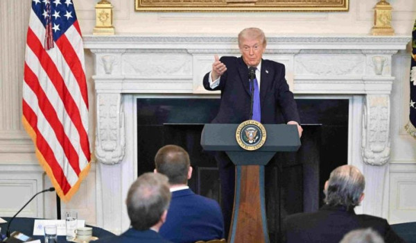 ترامب: أمريكا “تطهر” مضيق هرمز...