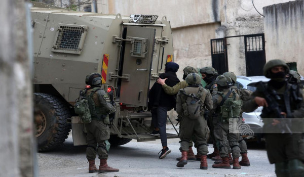 حملة اعتقالات واسعة في عدة محافظات بالضف...