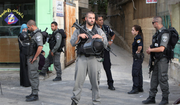 قوات الاحتلال تقتحم بلدة سلوان جنوب القد...