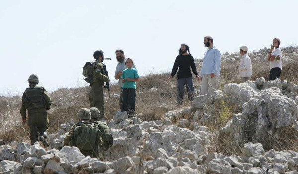 إصابتان باعتداء المستعمرين في حرملة جنوب...