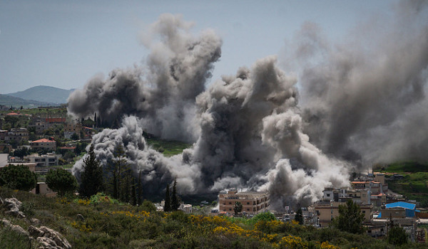 الجيش الإسرائيلي يواصل هدم القرى الحدودي...