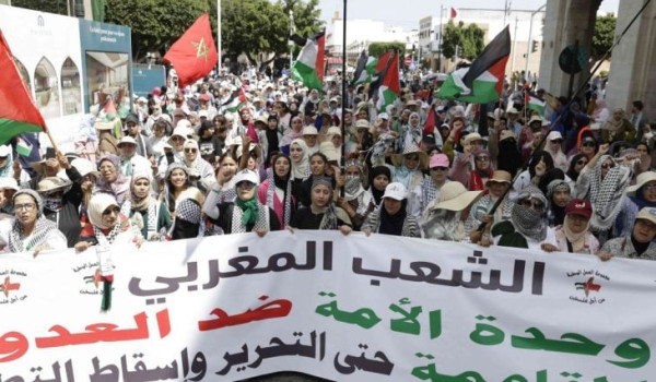 عشرات الآلاف يغرقون شوارع الرباط بمسيرة ...