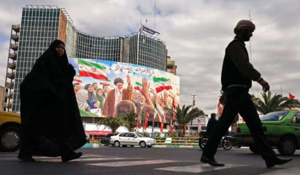 إيران تعدم شخصين أدينا بالتورط في “شبكة ...