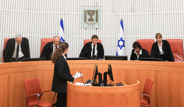 تعليق جلسة العليا بشأن لجنة التحقيق بإخف...