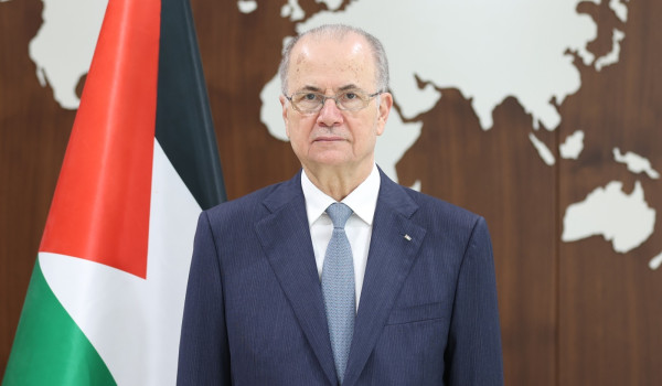 رئيس الوزراء يتفقد غرفة العمليات المشترك...