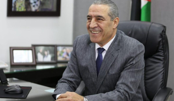 الشيخ يبارك نجاح انتخابات المجالس المحلي...