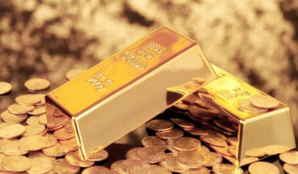 الذهب ينخفض مع ارتفاع الدولار وزيادة مخا...