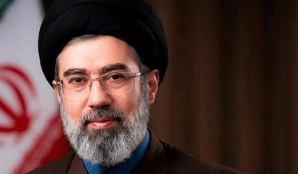 المرشد الايراني خامنئي: يجب إنهاء الوجود...