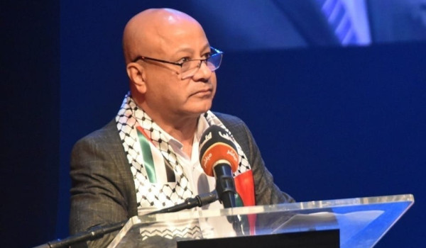 أبو هولي يدعو إلى الضغط على الاحتلال لوق...