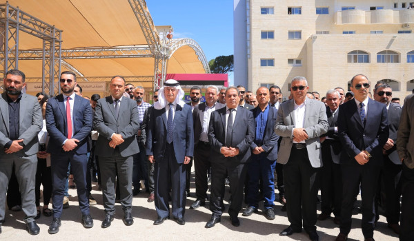 بمشاركة 60 شركة ومؤسسة : جامعة فلسطين ال...
